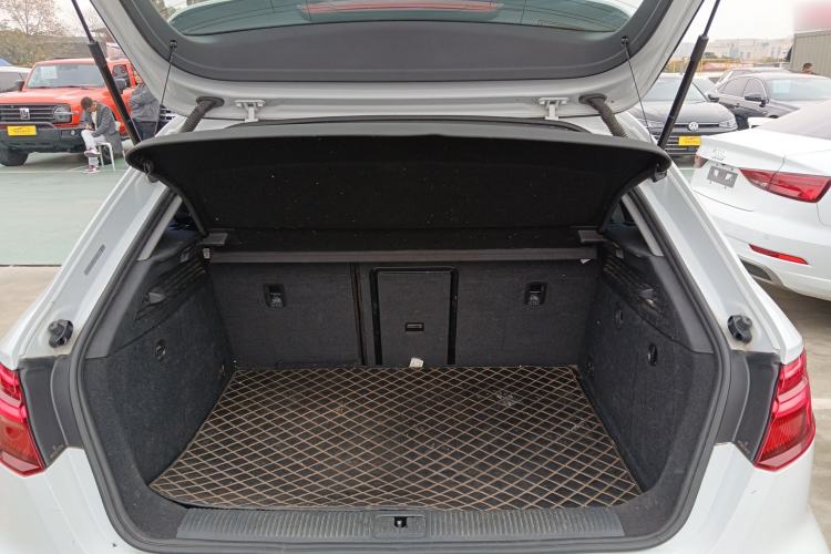 Used Audi A3 2020 Sportback 35 TFSI Fashion Edition China VI Emission Standard
