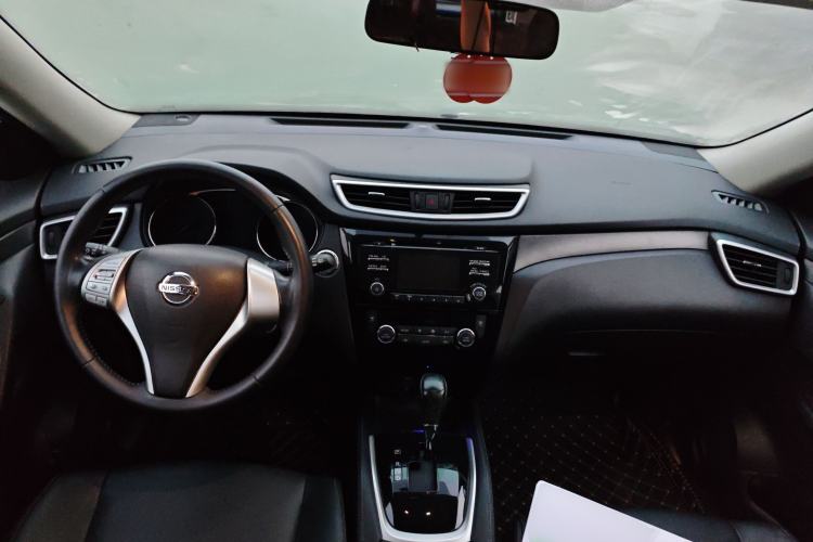 Used Nissan X-Trail 2014 2.0L CVT Comfort Edition 2WD
