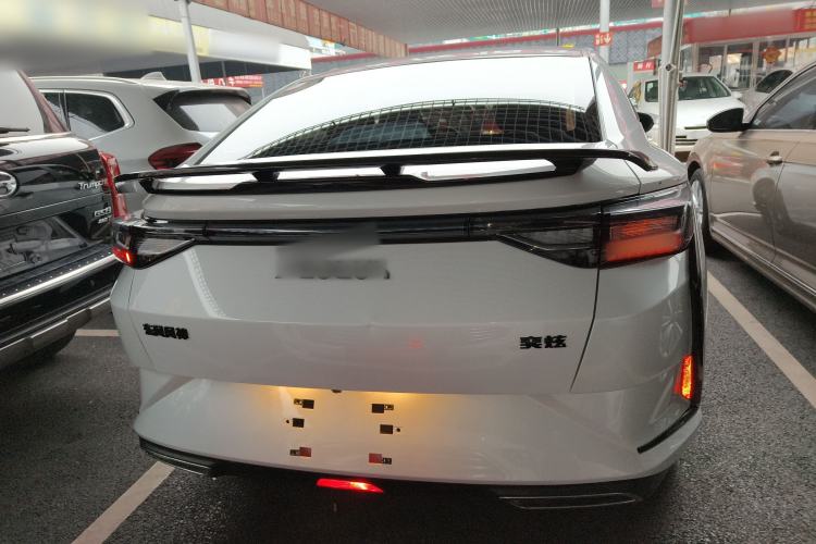 Used Dongfeng Aeolus Yixuan 2024 1.5L Automatic JingSu Edition
