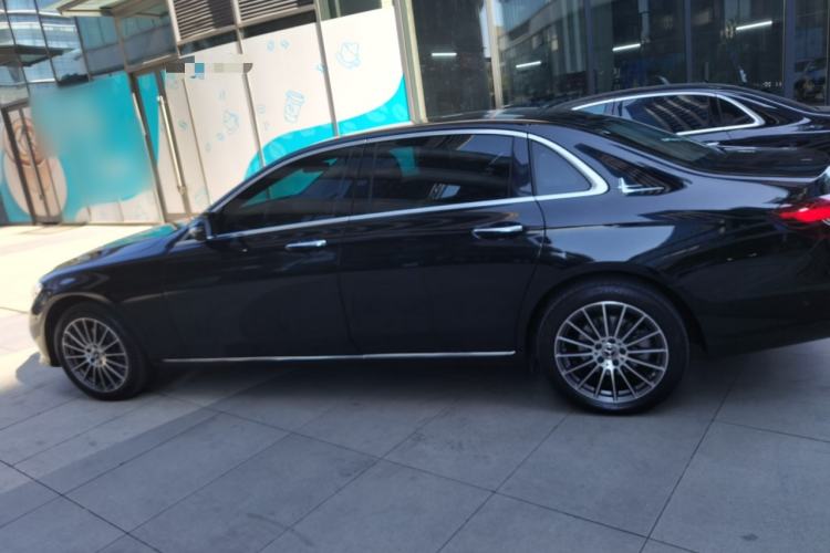 Used Mercedes-Benz E-Class 2023 Facelift E 260 L