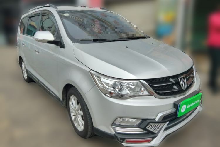 Used Baojun 730 2016 1.5T Manual Comfort Version 7 Seats
