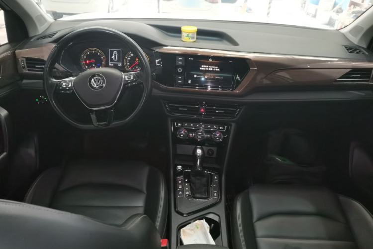 Used Volkswagen Tharu 2019 280TSI Two-Wheel Drive Luxury Version China VI Standard