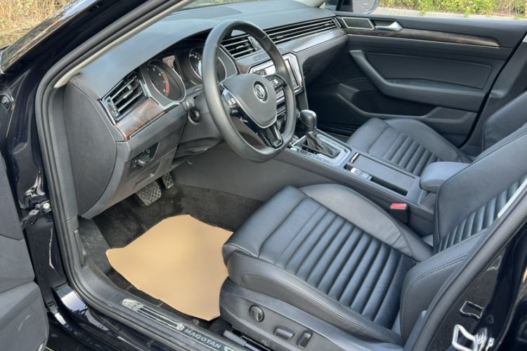 Used Volkswagen Magotan 2019 330TSI DSG Luxury Model China V Standard
