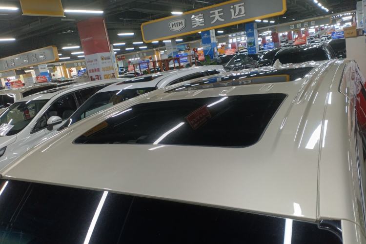 Used Buick GL8 2021 ES Landtrek 653T Luxury Model
