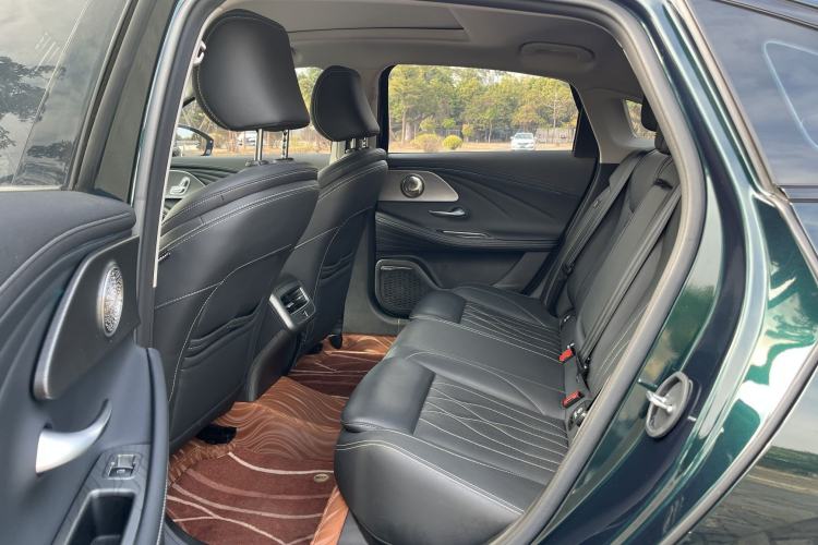 Used Chery Arrizo 8 2023 High-Energy Edition 2.0T DCT Luxury
