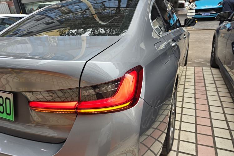 Used BMW i3 2022 eDrive 35 L
