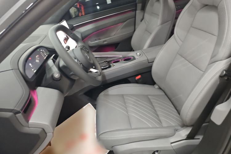 Used Zeekr 001 2025 WE Edition 95 kWh All-Wheel Drive
