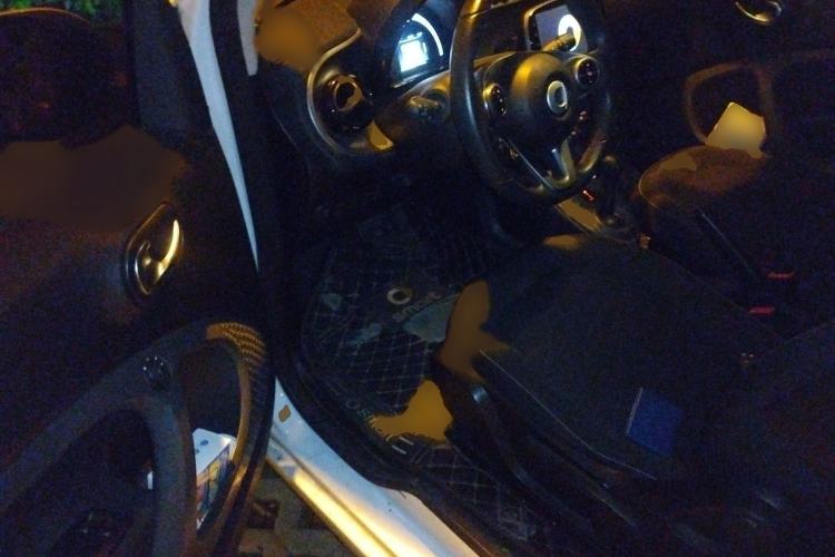 Used  fortwo 2018 1.0L 52kW Hardtop Passion Edition China V Standard
