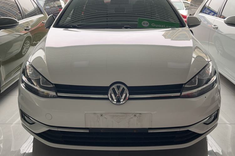 Used Volkswagen Golf 2018 230TSI Manual Comfort Version
