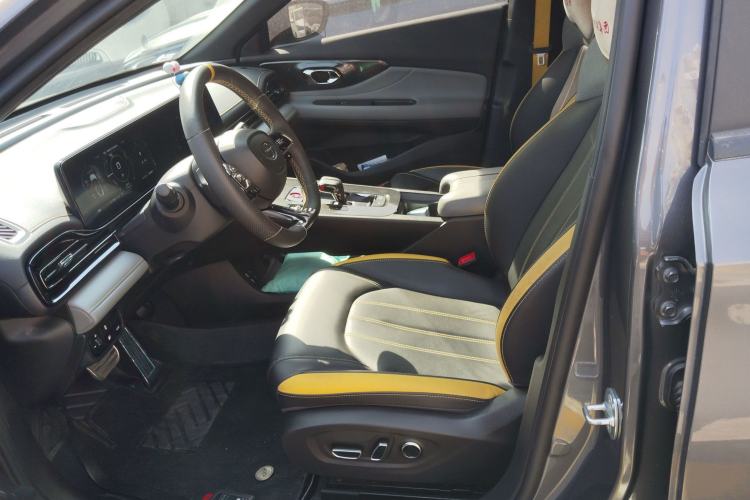 Used GAC Trumpchi EMPOW 2023 Shadow Leopard H Smart Hybrid Edition