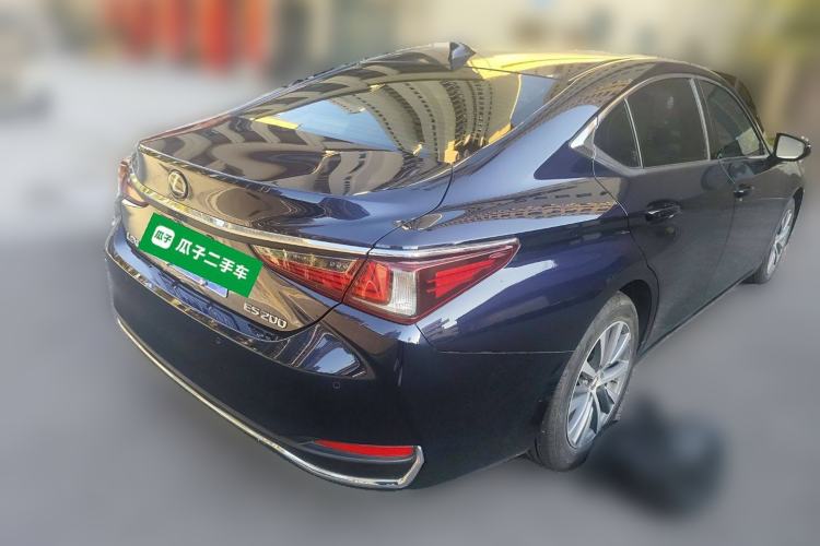 Used Lexus ES 2020 200 Excellence Edition
