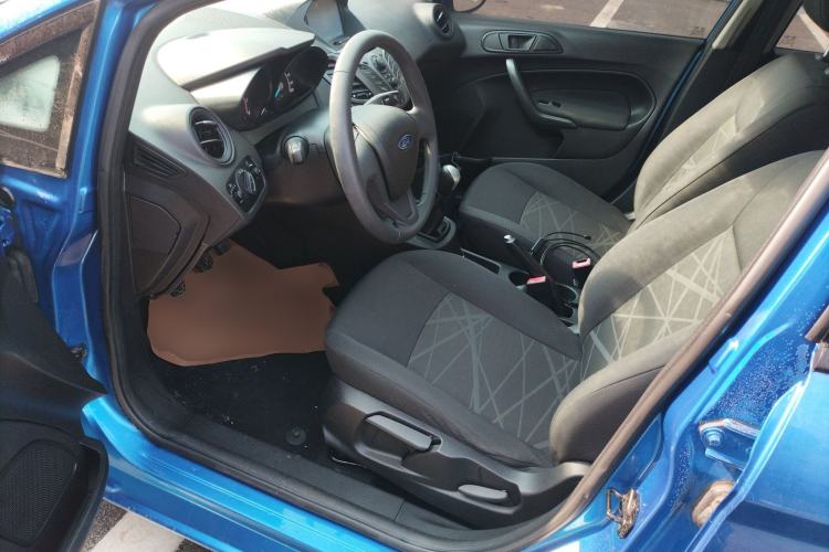 Used Ford Fiesta 2013 Hatchback 1.5L Manual Fashion Edition