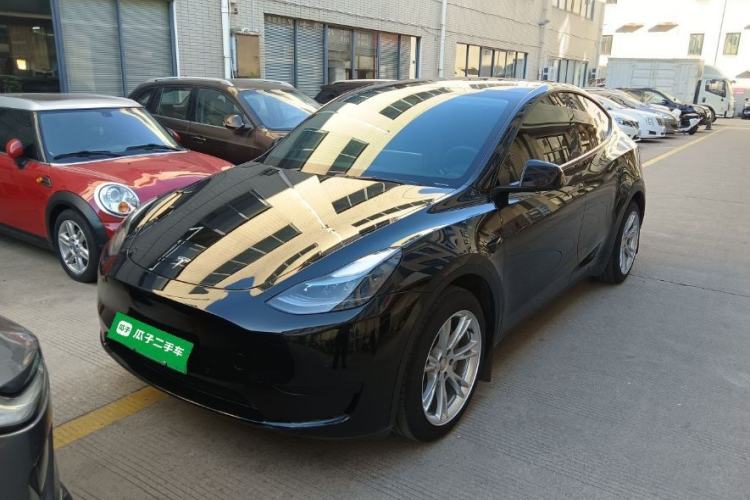 Used Tesla Model Y 2022 Rear-Wheel-Drive Version