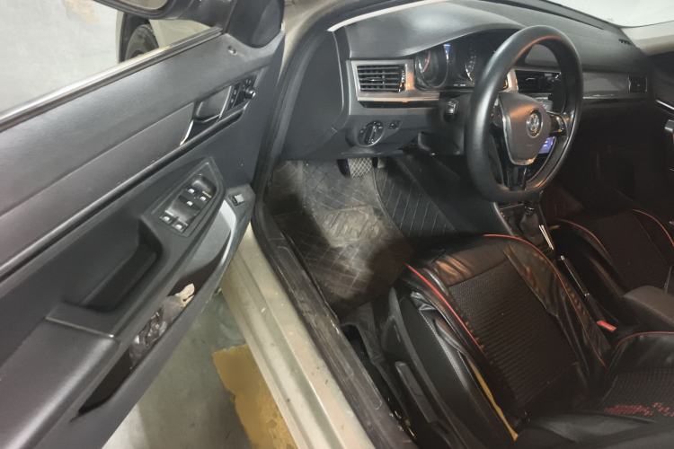 Used Volkswagen Bora 2017 1.6L Automatic Comfort Model
