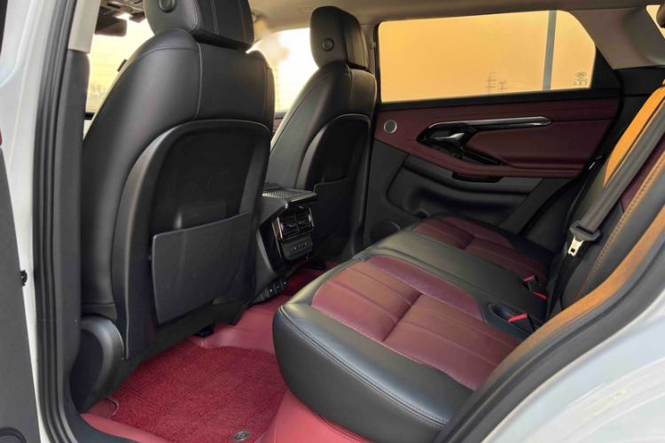 Used Land Rover Range Rover Evoque 2021 Range Rover Velar 249 PS R-Dynamic HSE Luxury Edition