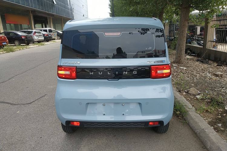 Used Wuling Hongguang MINIEV 2022 Easy Version Lithium Iron Phosphate
