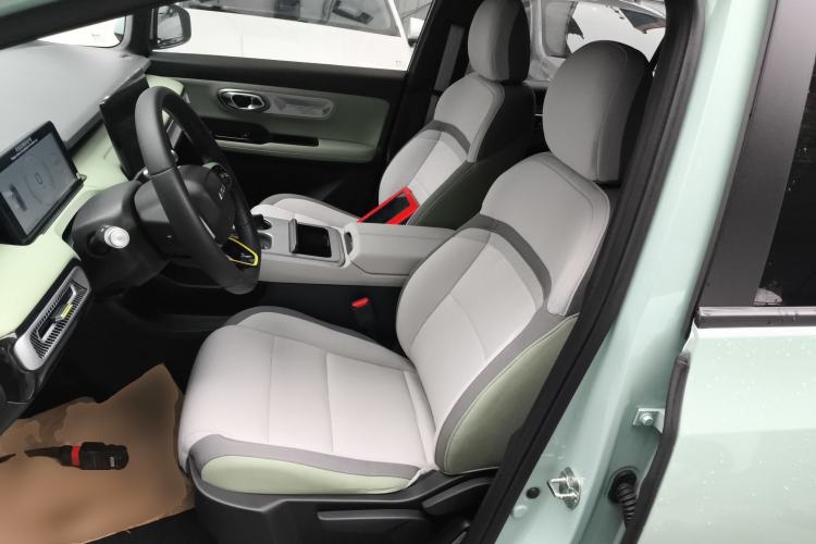 Used AION Y 2023 Younger
