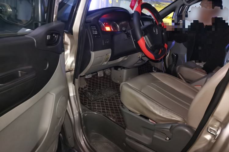 Used FORTHING Lingzhi 2016 M3 1.6L 7-Seater Comfort Model China IV Standard