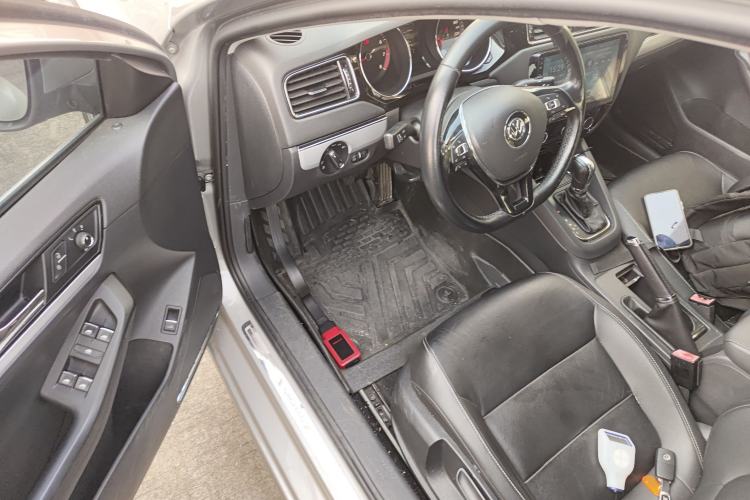 Used Volkswagen Sagitar 2018 1.6L Automatic Comfort Model
