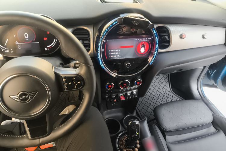 Used  MINI 2022 1.5T COOPER Artist Five-Door Edition