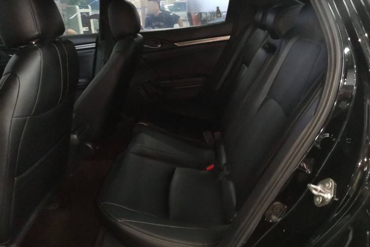 Used Honda Civic 2021 HATCHBACK 220TURBO CVT Trendy Cool Edition
