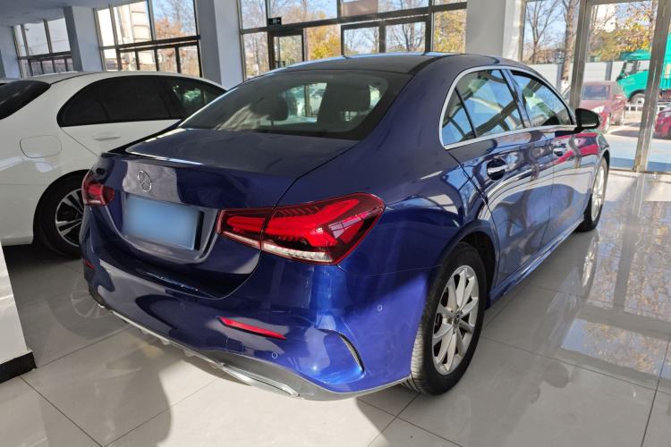 Used Mercedes-Benz A-Class 2020 Restyled A 200 L Sport Sedan Fashion Version
