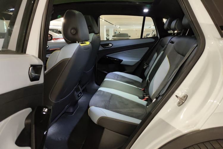 Used Volkswagen ID.4 X 2021 Pro Smart Long-Range Edition
