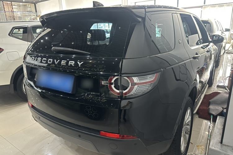 Used Land Rover Discovery Sport 2019 240 PS SE Version China VI Standard
