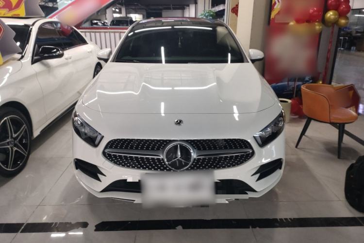 Used Mercedes-Benz A-Class 2022 Revised Version A 200 L Sport Sedan Fashionable Style

