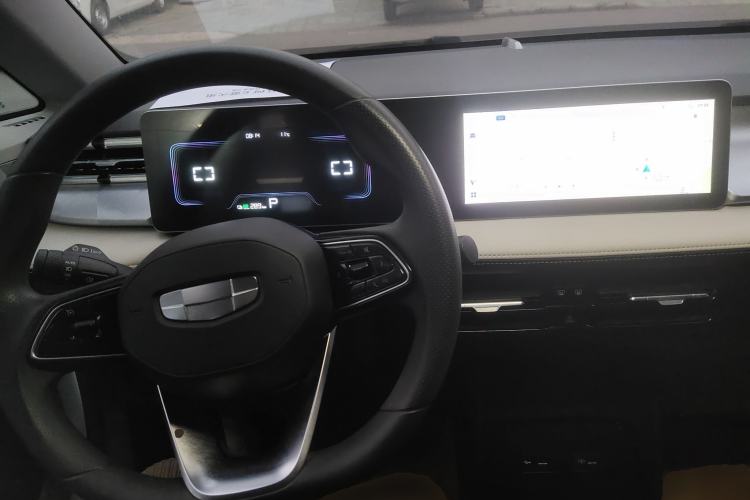 Used Geometry E Firefly 2023 401KM Linglong Tiger 5-Seater
