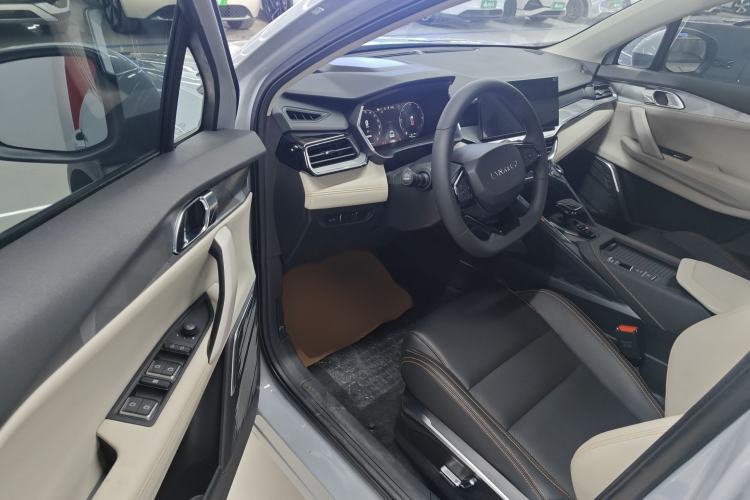 Used Lynk & Co 06 EM-P 2022 PHEV 84 km Range Pro Version
