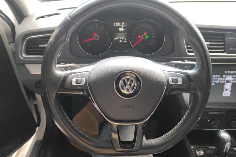 Used Volkswagen Lavida 2017 230TSI DSG Comfort Edition
