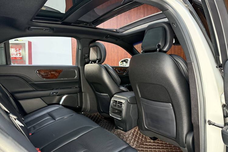 Used Lincoln Continental 2018 2.0T Two-Wheel Drive Deluxe Edition
