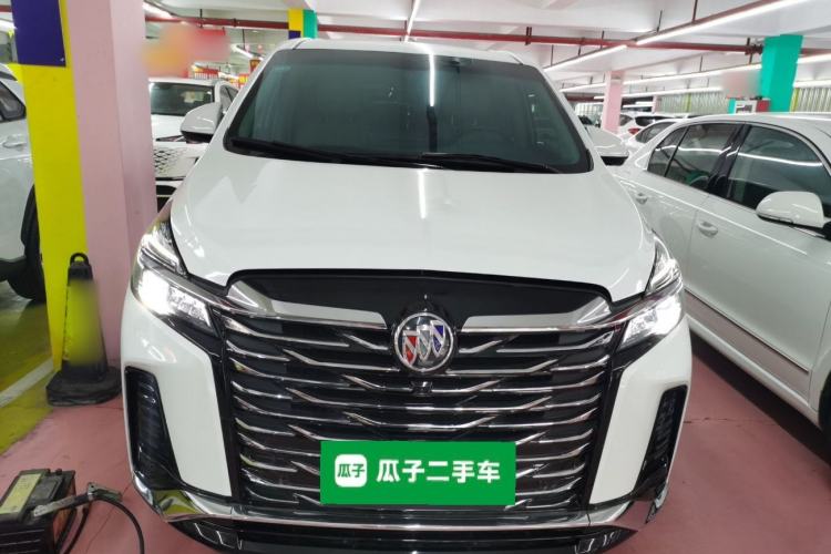 Used Buick GL8 2023 Land Executive Class Deluxe Model