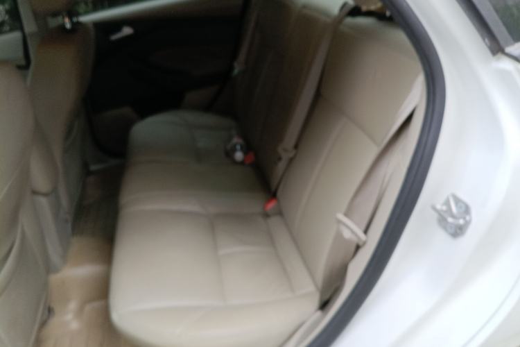 Used Ford Focus 2012 Sedan 1.6L Automatic Comfort Model
