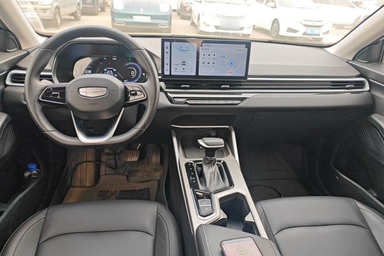 Used Geely Auto Emgrand 2025 4th Generation 1.5L CVT Longteng Edition
