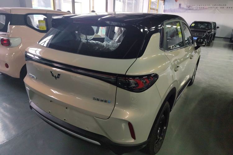 Used Wuling Bingo S 2025 Model 325km Deluxe Edition