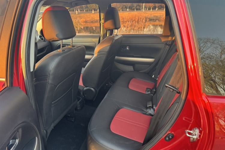 Used Haval H1 2017 Red-Label 1.5L AMT Luxury Model
