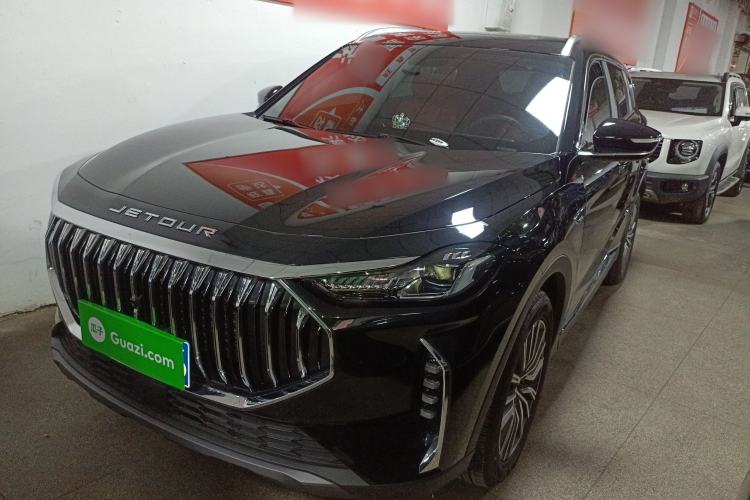 Used JETOUR X70 PLUS 2023 1.5T DCT Brave PLUS 5-Seater
