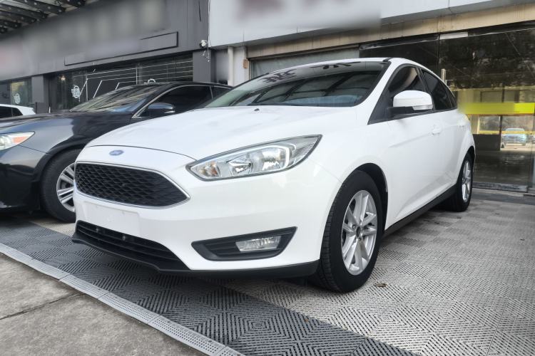 Used Ford Focus 2018 Hatchback Classic 1.6L Automatic Trendy SmartDrive Edition