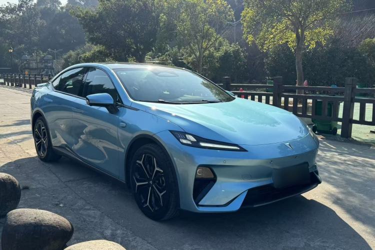 Used  L07 2024 230Max Qiankun Intelligent Driving ADS SE Range-Extended Version