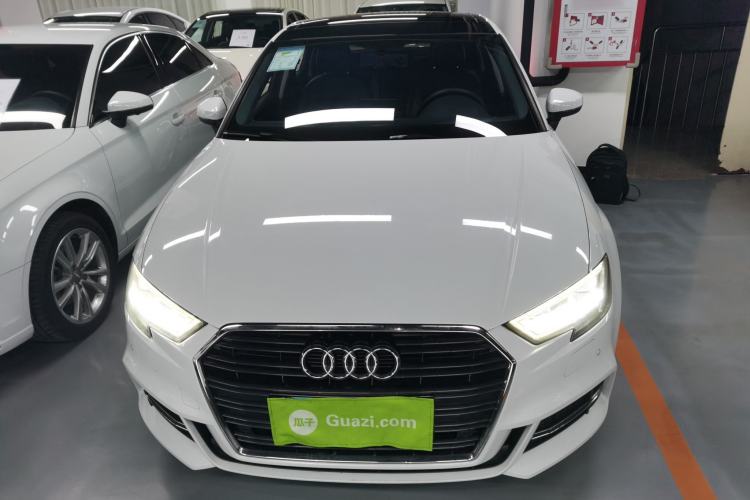 Used Audi A3 2019 Limousine 35 TFSI Fashion Edition China V standard
