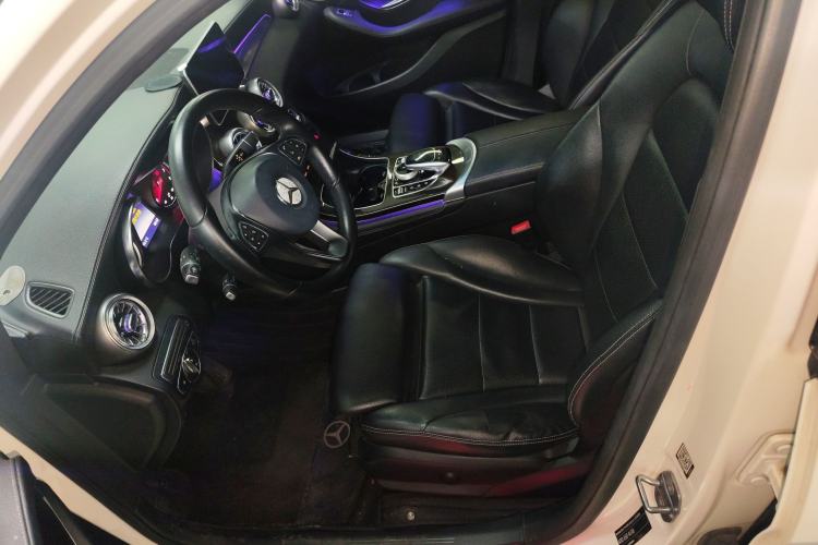 Used Mercedes-Benz GLC 2019 GLC 260 L 4MATIC Dynamic Model