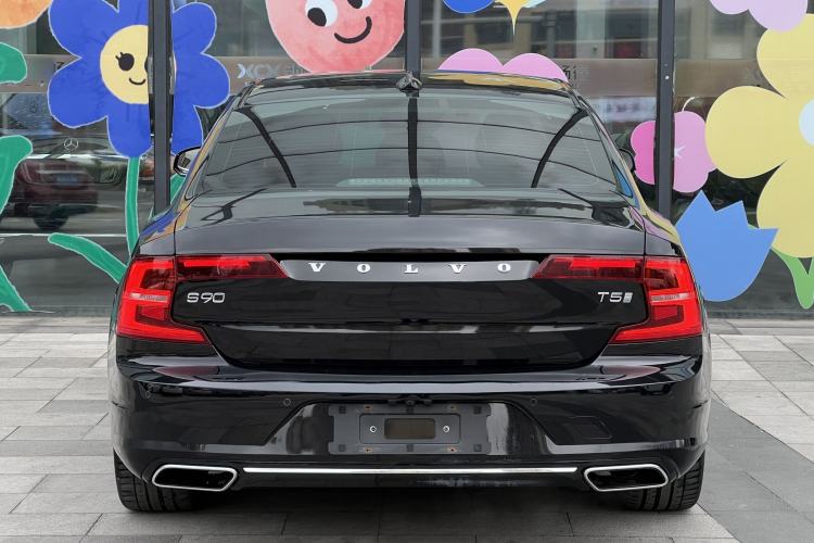 Used Volvo S90 2018 T5 Prestige Edition