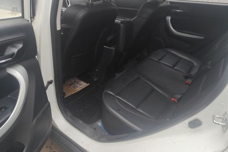 Used Changan CS35 2015 1.6L Manual Luxury Model China IV Standard