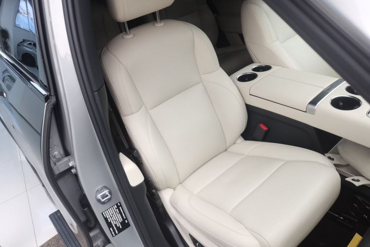 Used Li Auto L9 2022 Max model
