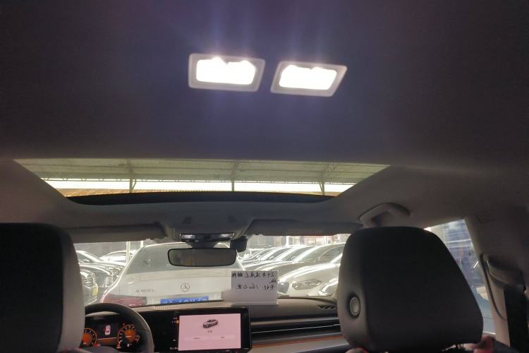 Used Volkswagen Lamando 2024 Lavida L 280TSI DSG Cool & Spicy Edition
