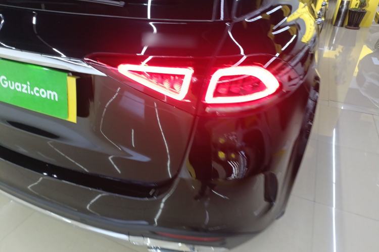 Used Mercedes-Benz GLE 2020 GLE 350 4MATIC Fashion Model