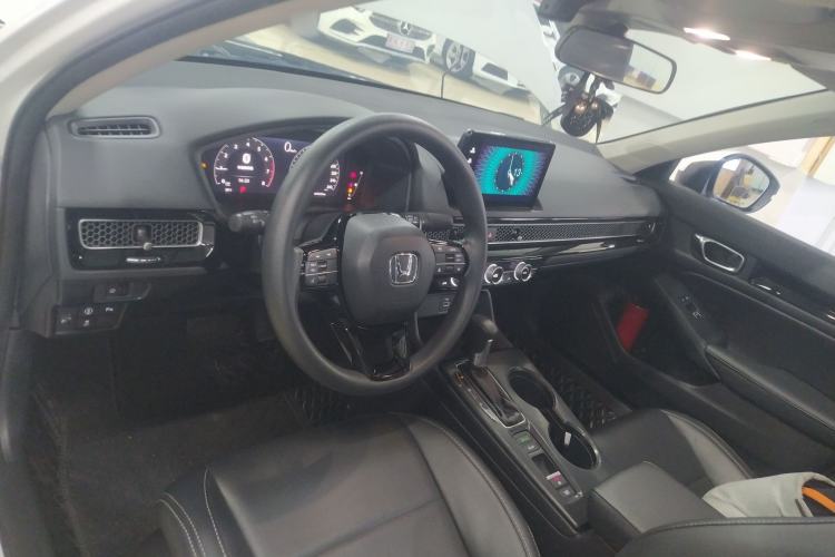 Used Honda Civic 2022 240TURBO CVT Dynamic Edition
