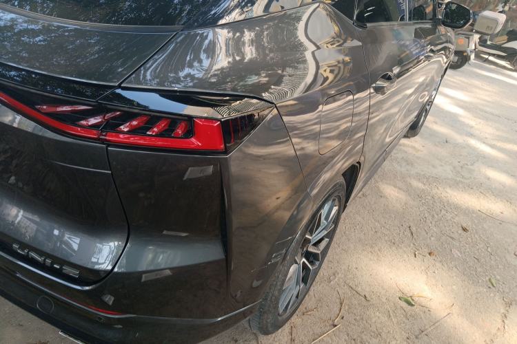 Used Changan UNI-Z New Energy 2024 Blue Whale Smart Electric iDD 125km Excellence Model
